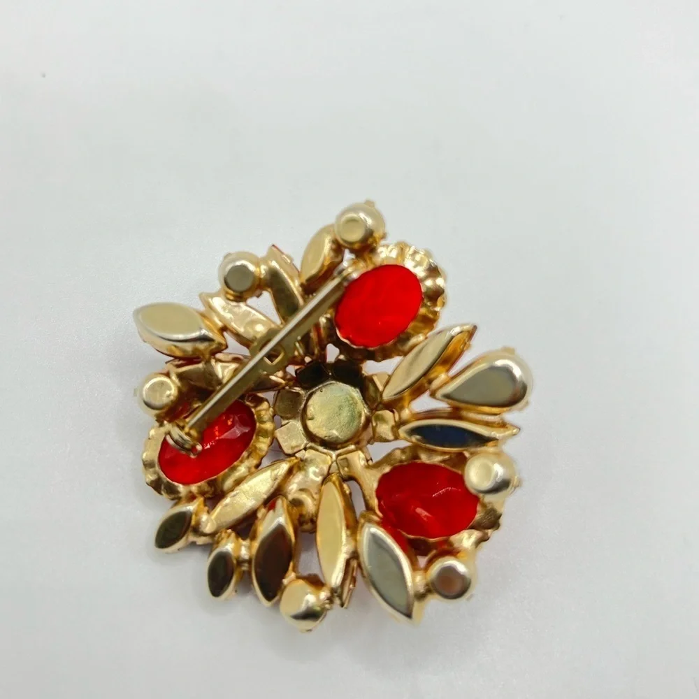Vintage Schreiner Red Cabochon AB Rhinestone Layered Brooch Unsigned